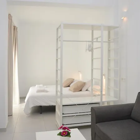 Canary Lofts *