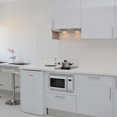 Canary Lofts *